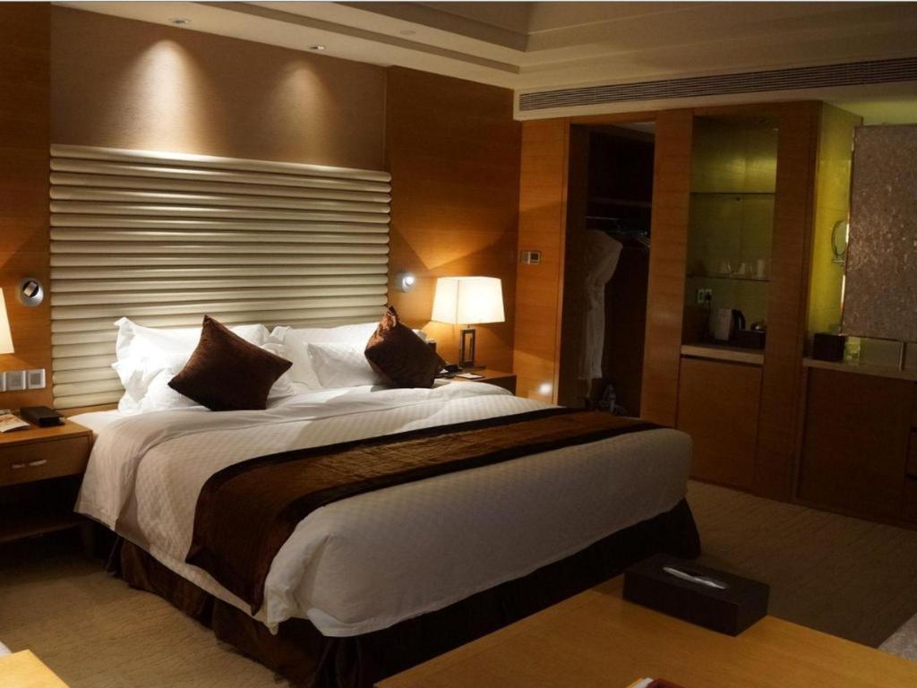 White Swan Hotel Changsha Esterno foto